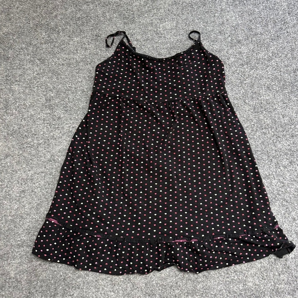 No Boundaries Cami Womens Size M Black Heart Print Ruffle Hem Babydoll Tank Top